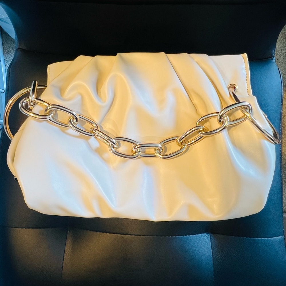 NWOT House of Want chill framed clutch - dust bag